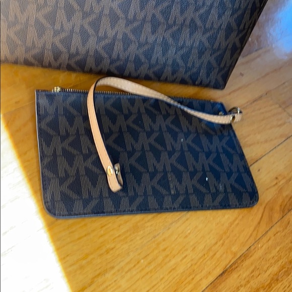 Michael Kors - Picture 7 of 9